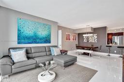 Picture of 325 S Biscayne Blvd # 2519, Miami, FL 33131