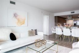 Picture of 1025 92 # 706, Bay Harbor Islands, FL 33154
