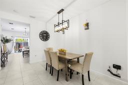 Picture of 1572 SE 27Th Ter, Homestead, FL 33035