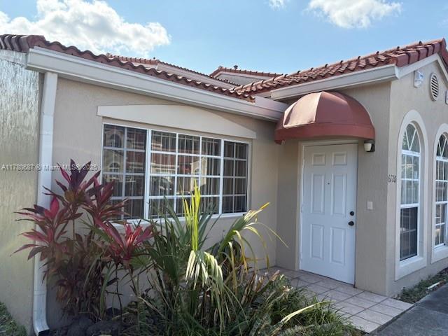 Picture of 6720 NW 166Th Ter # 401, Miami Lakes FL 33014