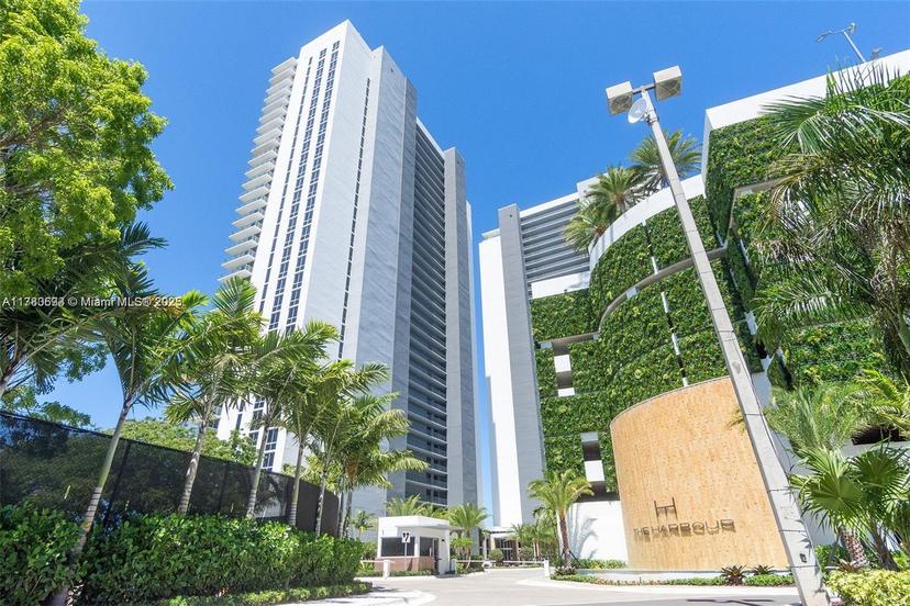 Picture of 16385 Biscayne Blvd # 904, North Miami Beach FL 33160