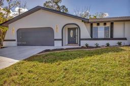 Picture of 4290 Yucatan Cir, Port Charlotte, FL 33948