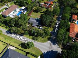Picture of 9150 SW 112Th St, Miami, FL 33176