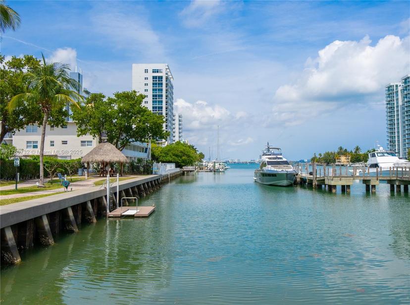 Picture of 7900 Harbor Island Dr # 1026, North Bay Village FL 33141