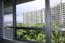 Picture of 1500 Bay Rd # 668S, Miami Beach, FL 33139