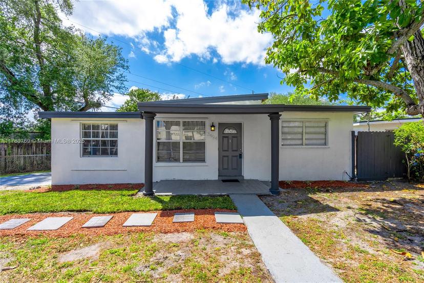 Picture of 3494 SW 56Th Ave, West Park FL 33023