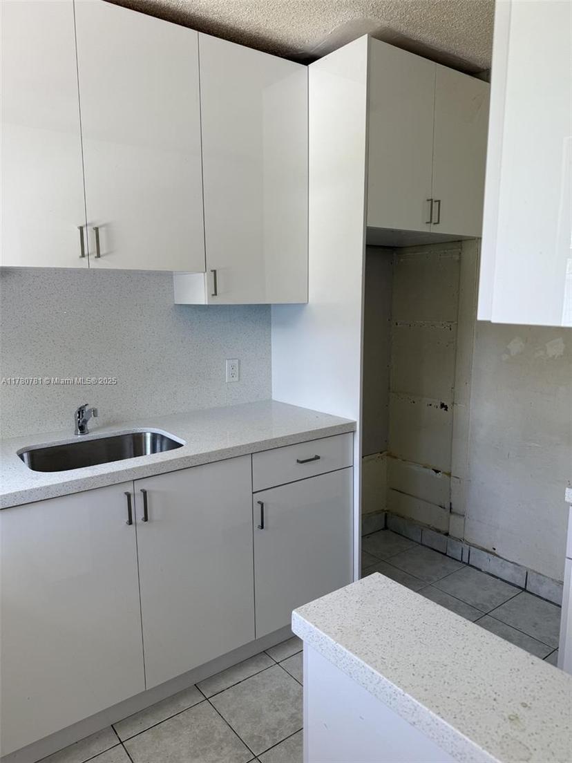 Picture of 741 NE 2Nd Pl, Hialeah FL 33010