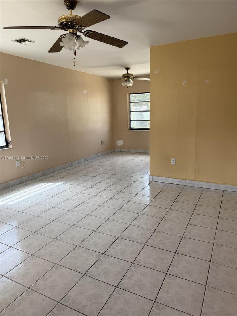 Picture of 741 NE 2Nd Pl, Hialeah FL 33010
