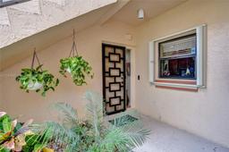 Picture of 4144 Carambola Cir S # 2142, Coconut Creek, FL 33066