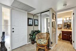 Picture of 4144 Carambola Cir S # 2142, Coconut Creek, FL 33066