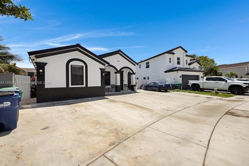 Picture of 10978 SW 243Rd Ln, Homestead FL 33032