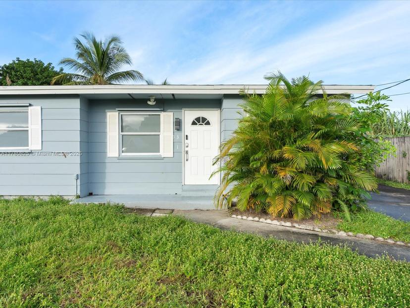 Picture of 5731 SW 54Th Ter, Davie FL 33314