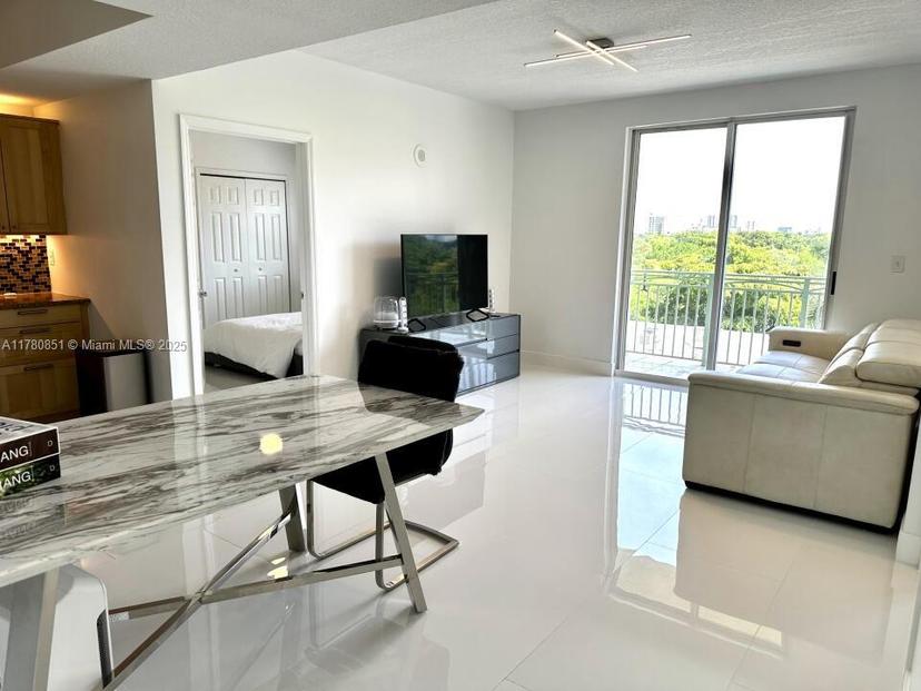 Picture of 3500 Coral Way # 604, Miami FL 33145
