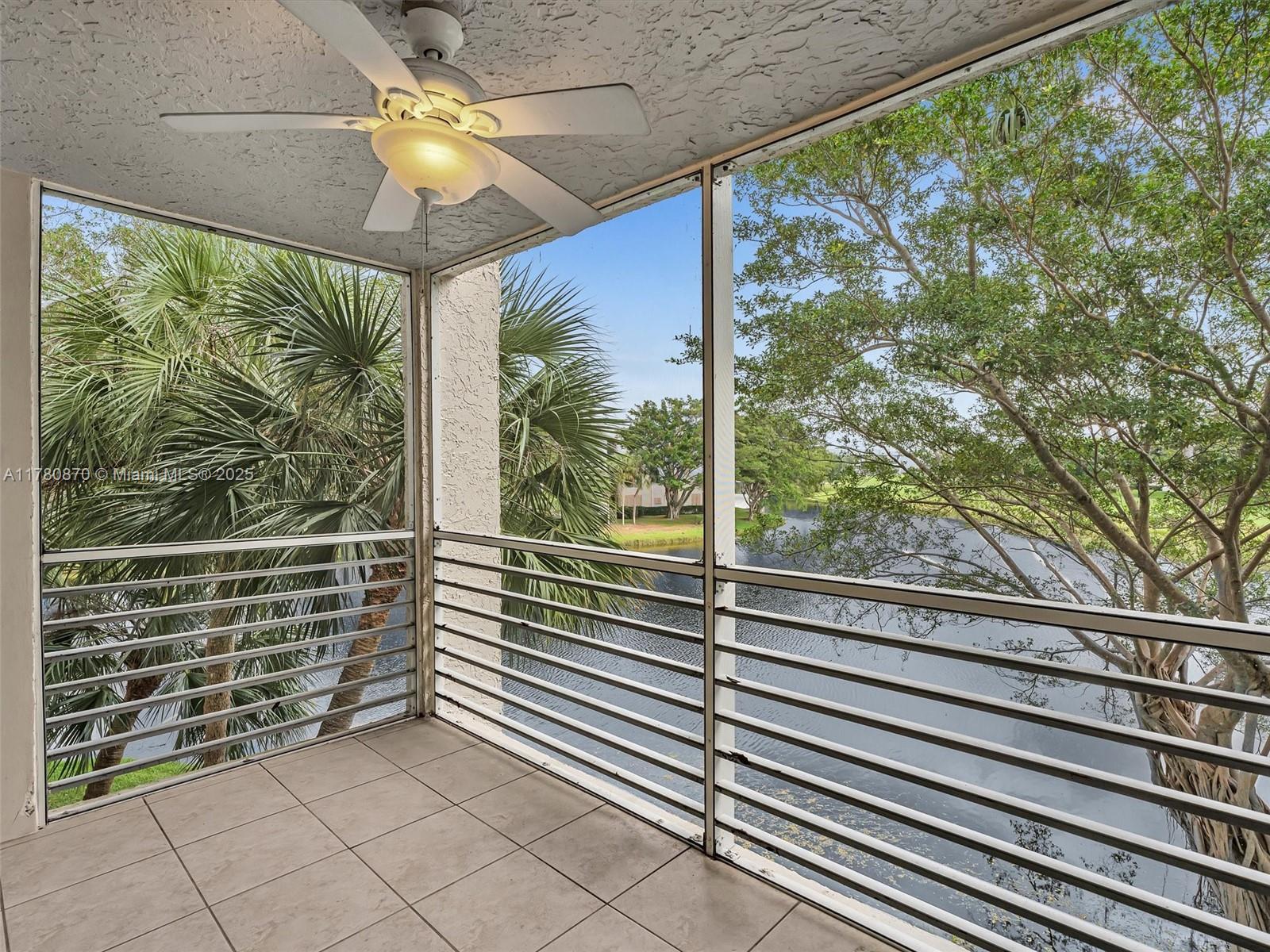 Picture of 9311 Orange Grove Dr # 301, Davie, FL 33324