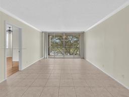 Picture of 9311 Orange Grove Dr # 301, Davie, FL 33324