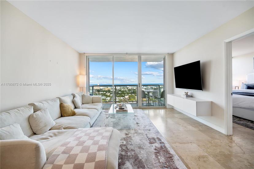 Picture of 650 West Ave # 2104, Miami Beach FL 33139