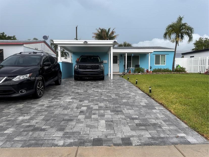 Picture of 5424 NE 3Rd Ter, Oakland Park FL 33334