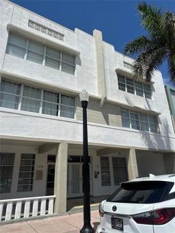 Picture of 7326 Collins Ave # 105, Miami Beach, FL 33141