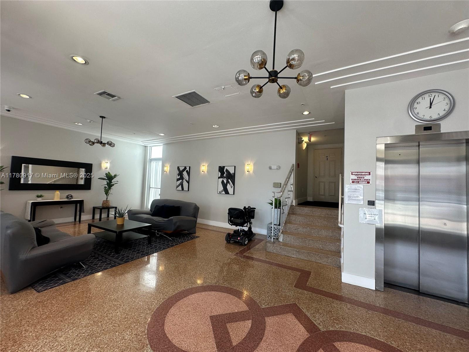 Picture of 7326 Collins Ave # 105, Miami Beach, FL 33141