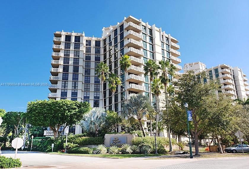 Picture of 1121 Crandon Blvd # D206, Key Biscayne, FL 33149