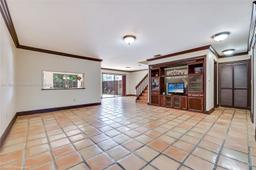 Picture of 8913 SW 113Th Place Cir W, Miami, FL 33176