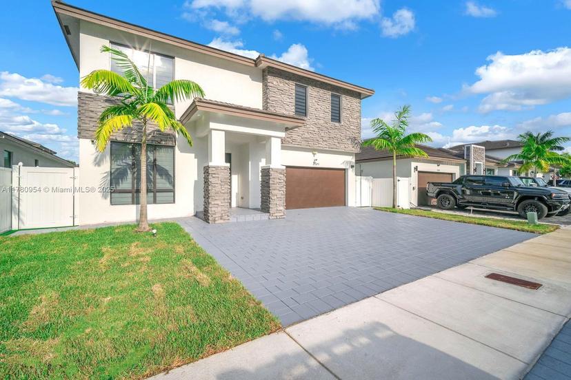 Picture of 23373 SW 107Th Pl, Homestead FL 33032