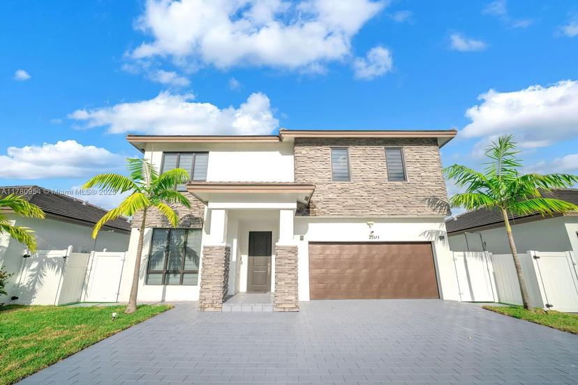 Picture of 23373 SW 107Th Pl, Homestead FL 33032