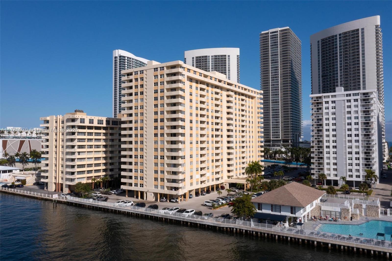Picture of 1833 S Ocean Dr # 808, Hallandale Beach, FL 33009