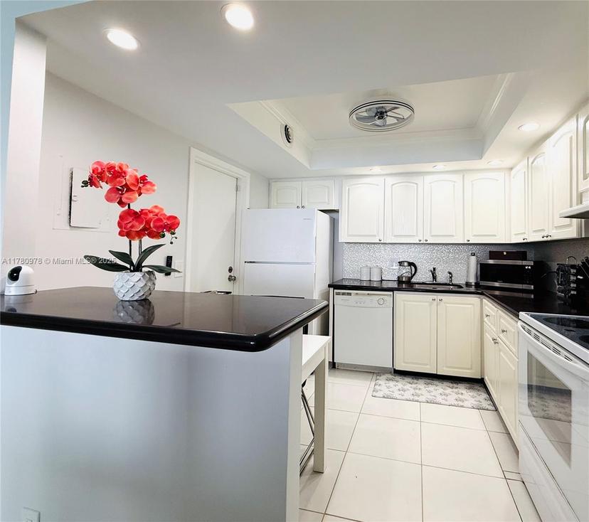 Picture of 2101 S Ocean Dr # 1902, Hollywood FL 33019