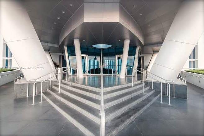 Picture of 17001 Collins Ave # 1507, Sunny Isles Beach, FL 33160