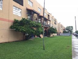 Picture of 1300 W 53Rd St # 7, Hialeah, FL 33012