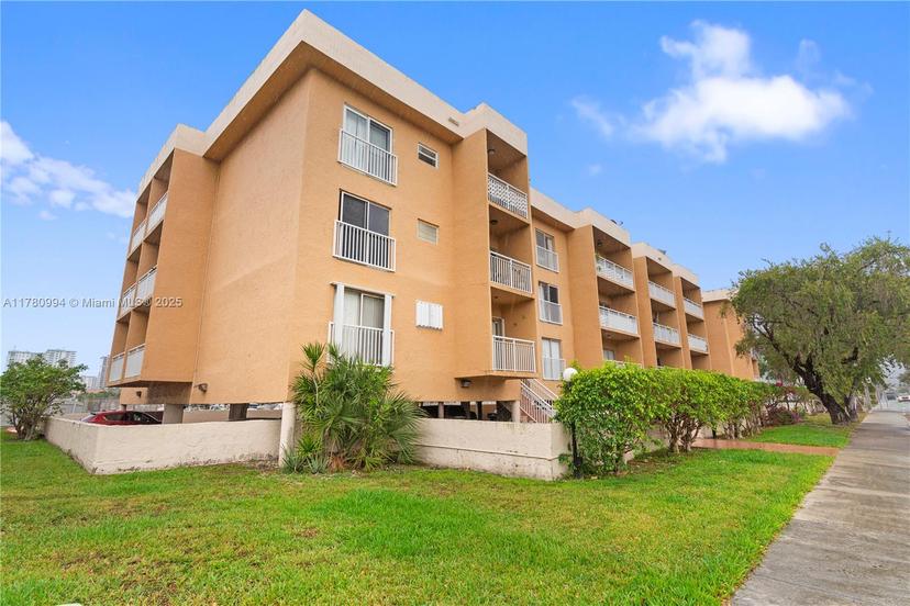 Picture of 17051 NE 35Th Ave # 104, North Miami Beach FL 33160