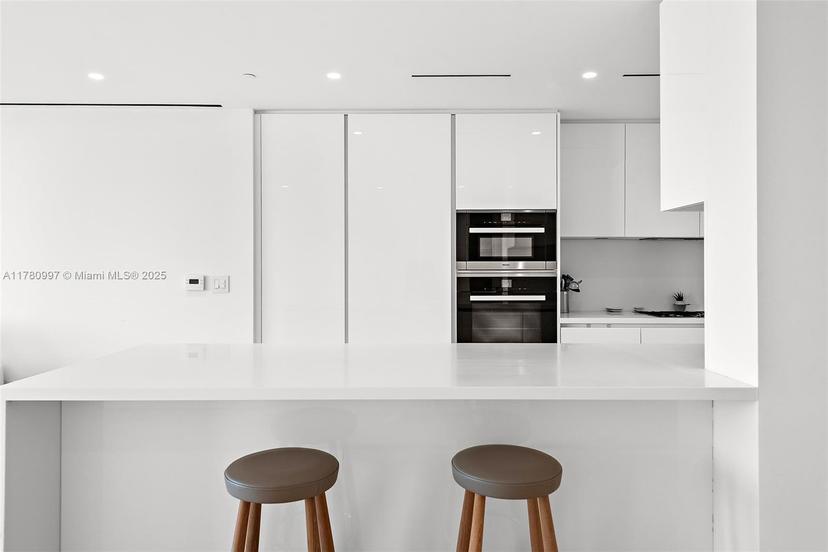 Picture of 9001 Collins Ave # 908, Surfside FL 33154