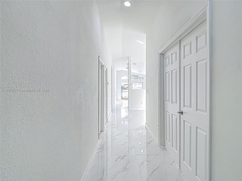 Picture of 1507 SE 20Th Rd, Homestead FL 33035