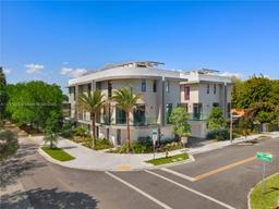 Picture of 2501 SW 27 St # 2, Miami, FL 33133