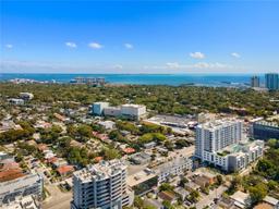 Picture of 2501 SW 27 St # 2, Miami, FL 33133