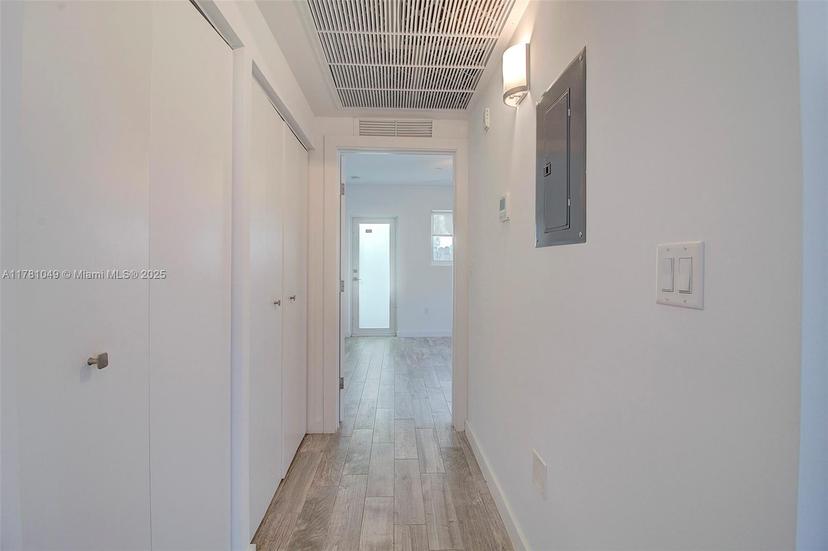 Picture of 1035 Euclid Ave # 18, Miami Beach FL 33139