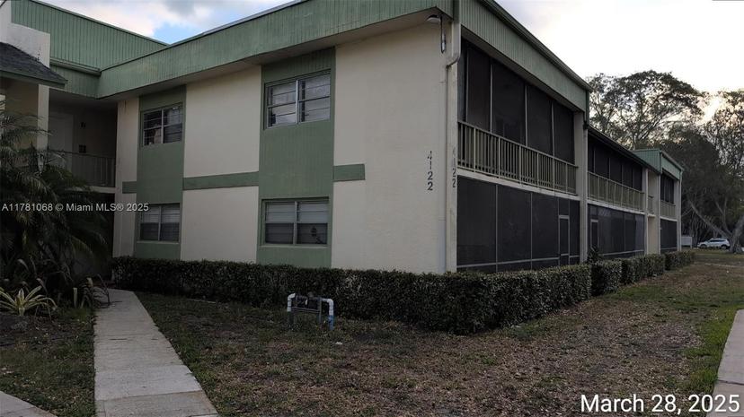 Picture of 4122 NW 88Th Ave # 103, Coral Springs FL 33065
