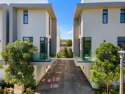 Picture of 2501 SW 27 St # 4, Miami, FL 33133