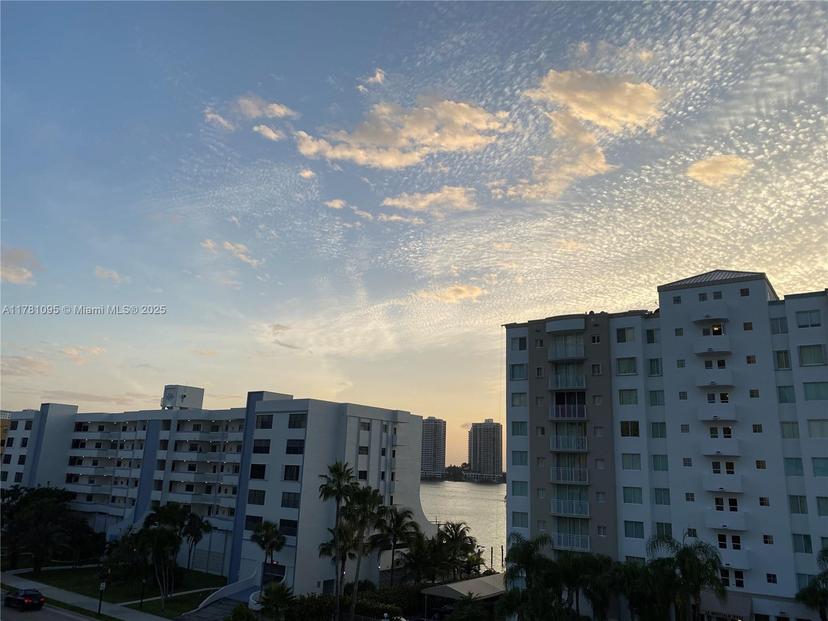 Picture of 18001 N Bay Rd # 505, Sunny Isles Beach FL 33160