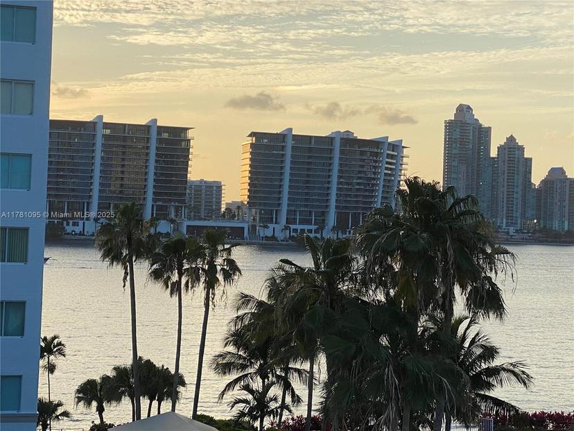 Picture of 18001 N Bay Rd # 505, Sunny Isles Beach FL 33160