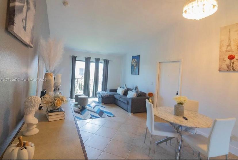 Picture of 50 SE 12Th St # 2360, Boca Raton FL 33432