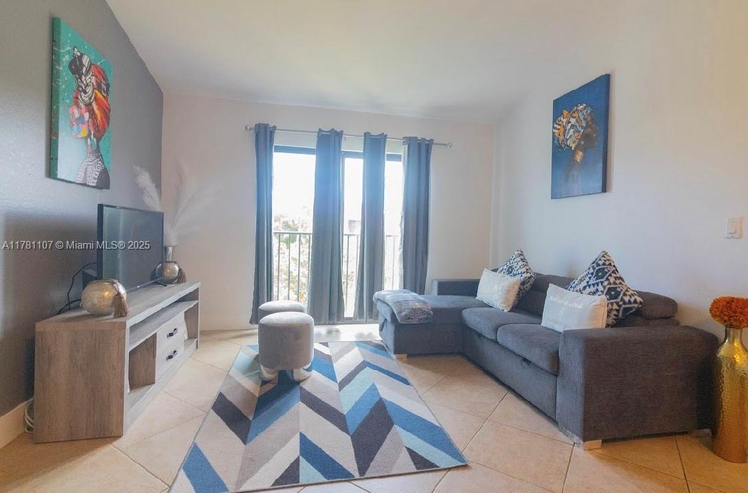 Picture of 50 SE 12Th St # 2360, Boca Raton, FL 33432
