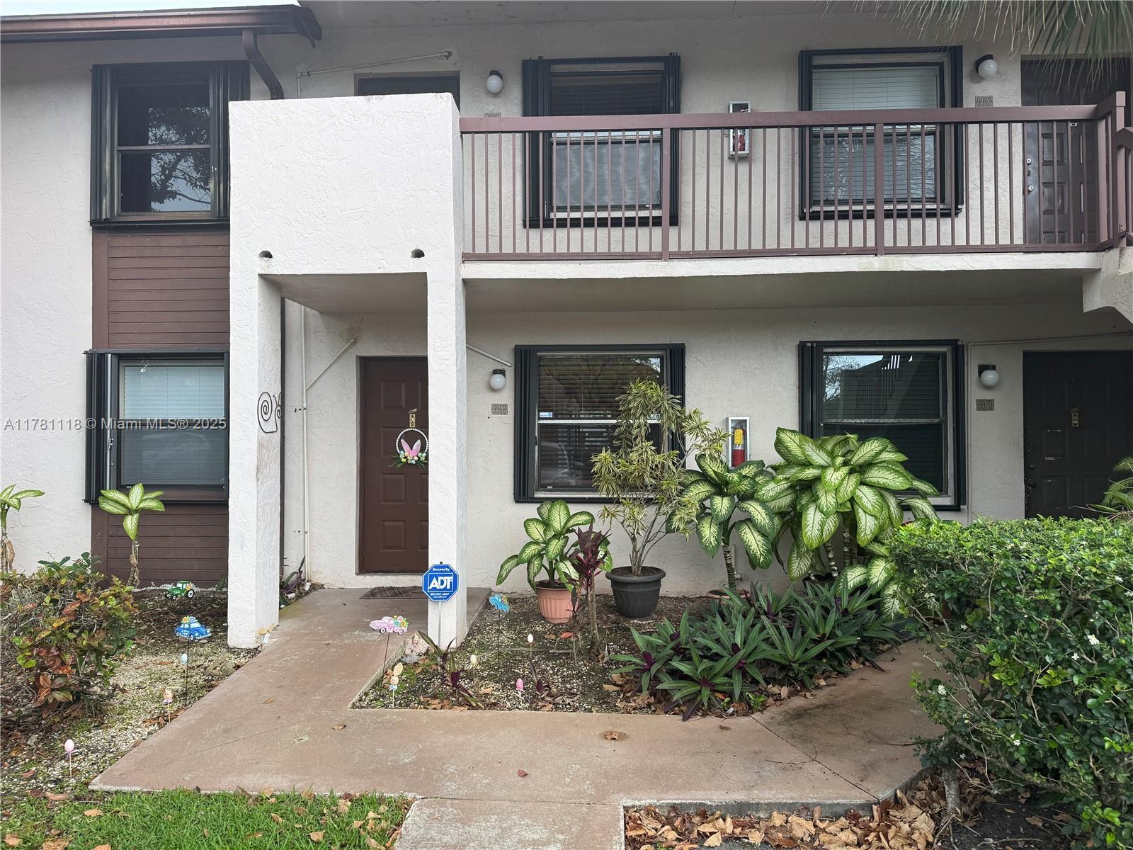 Picture of 9968 Nob Hill Ct # 9968, Sunrise, FL 33351