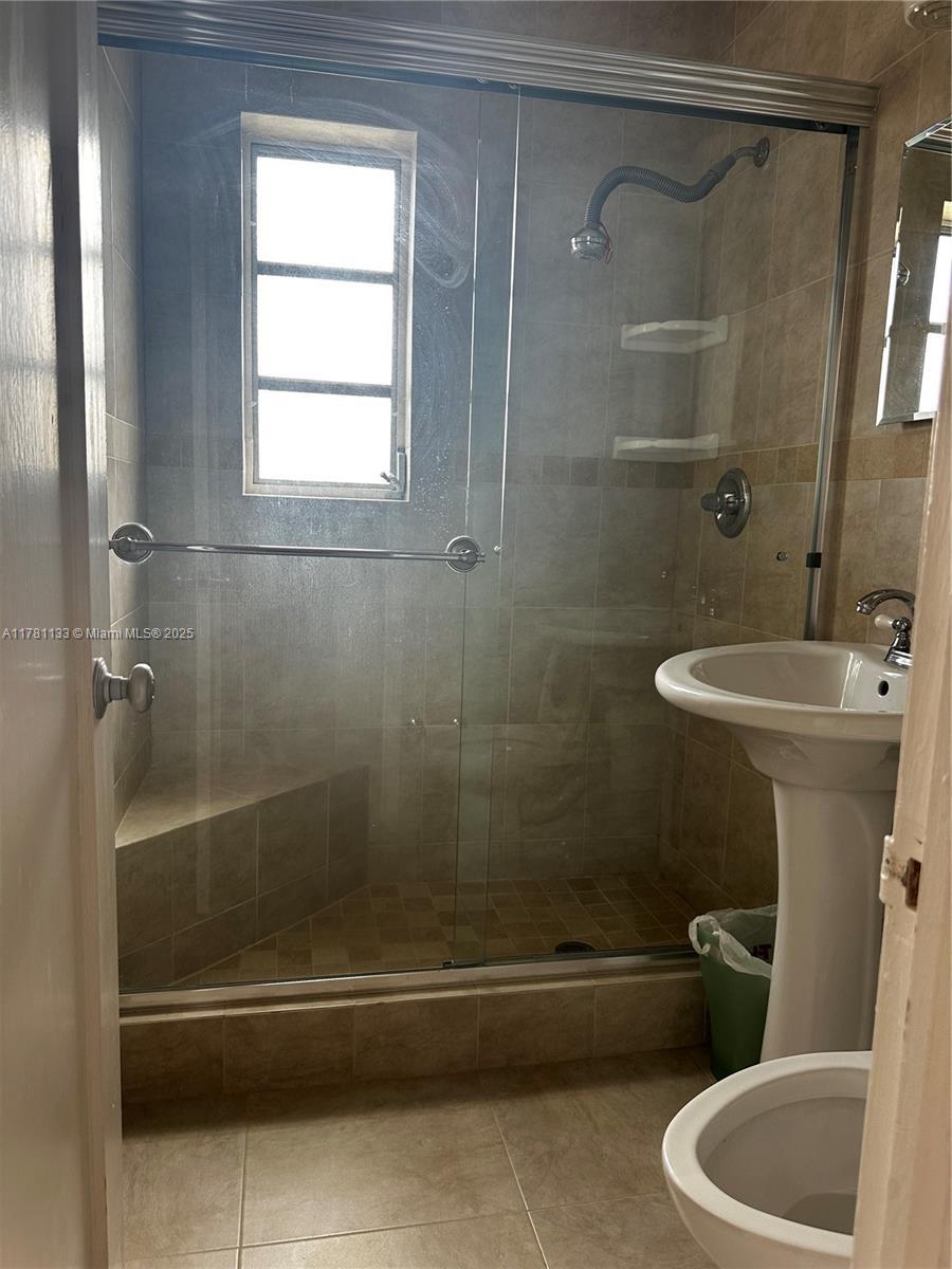 Picture of 7540 SW 37Th St, Miami, FL 33155