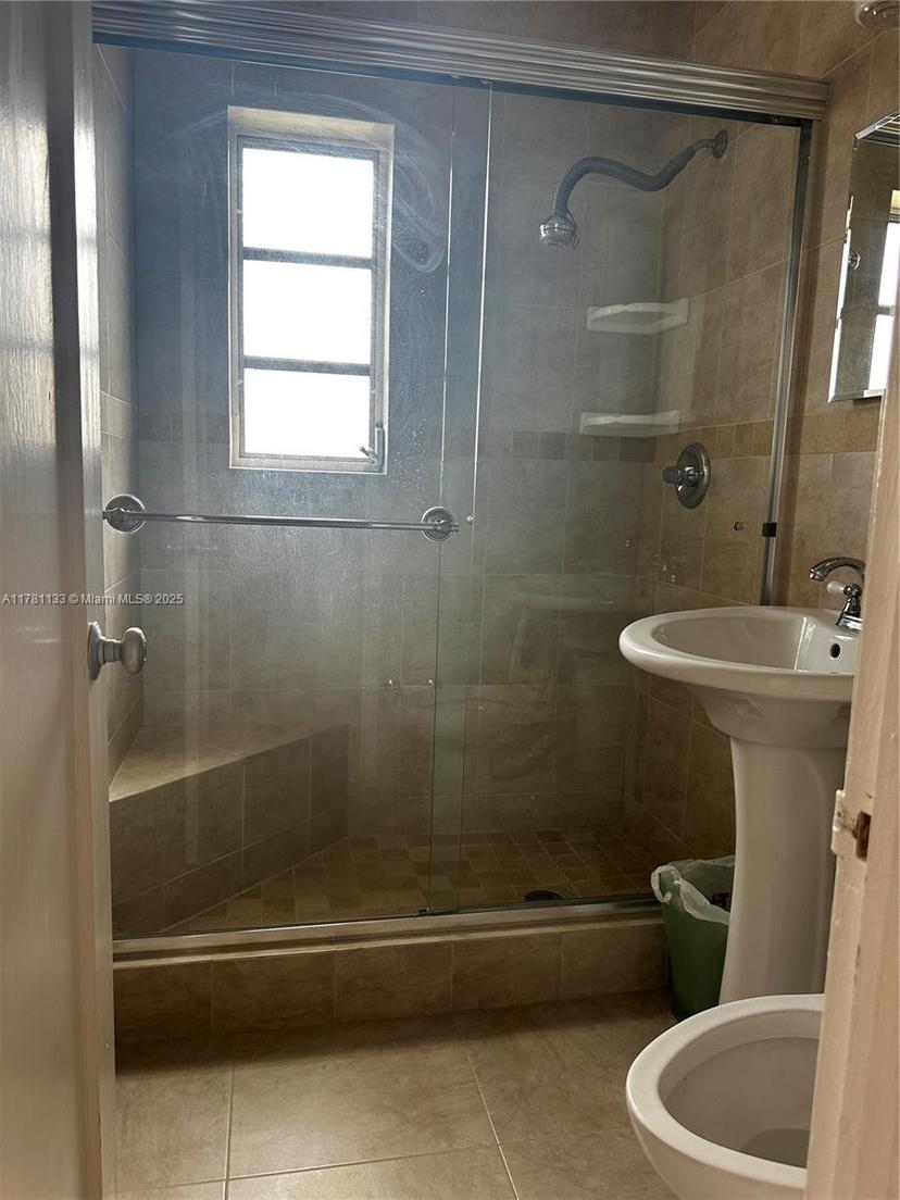 Picture of 7540 SW 37Th St, Miami FL 33155