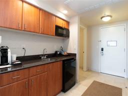 Picture of 18001 Collins Ave # 1701, Sunny Isles Beach, FL 33160
