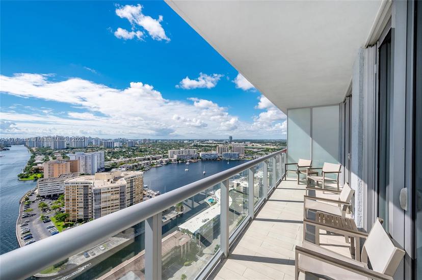 Picture of 2602 E Hallandale Beach Blvd # R2903, Hallandale Beach FL 33009