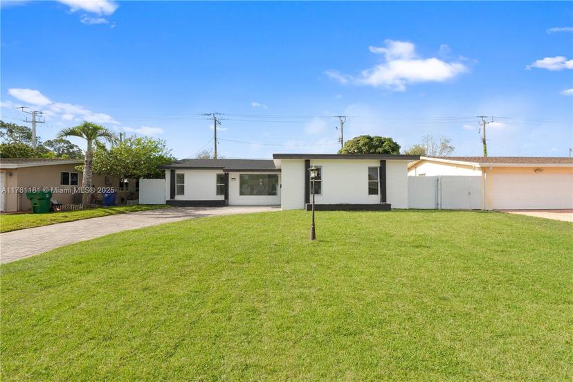 Picture of 8626 Southampton Dr, Miramar FL 33025