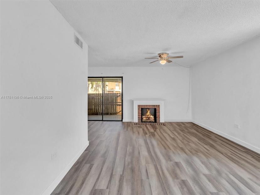 Picture of 8330 S Missionwood Cir # 60, Miramar FL 33025